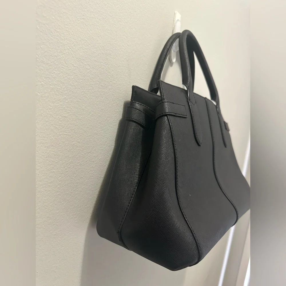 Dkny chic black